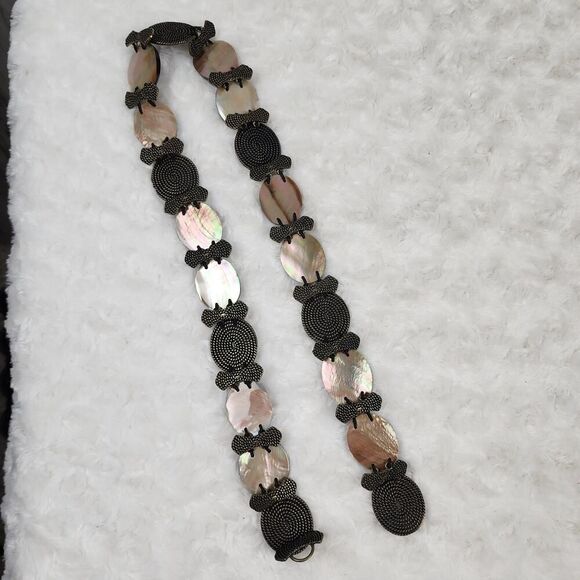 Seashell and Pewter Elastic Fashion Belt - Picture 3 of 11